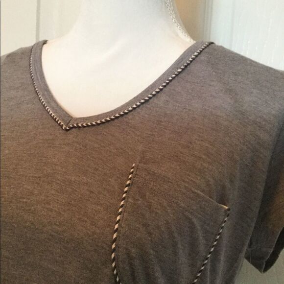 ALLEN B. LARGE WOMENS TOP - Picture 2 of 5